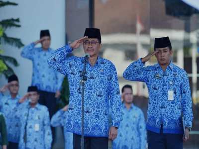 Pimpin Apel 17 Hari Bulan Pemprov, Pj Gubernur Kepri Minta PNS Antisipasi Paham Radikalisme